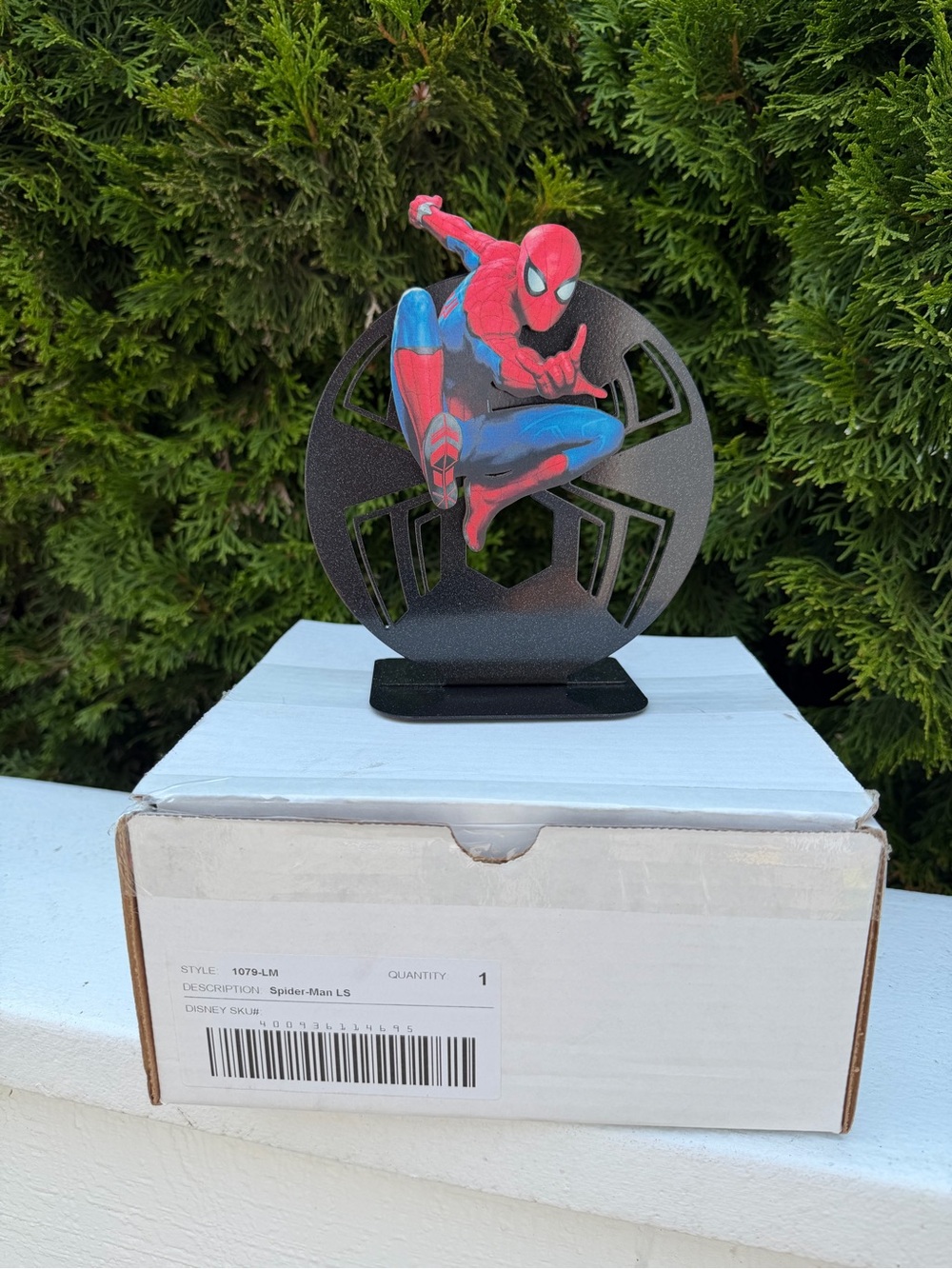 New Marvel Spider-Man Metal Laser Cut Silhouette  Stand Decor Desk Sign 7”x6.25”